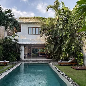 Chocolat , Seminyak Indonésie